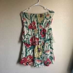 Strapless dress